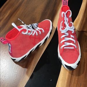 Off white size 42/9